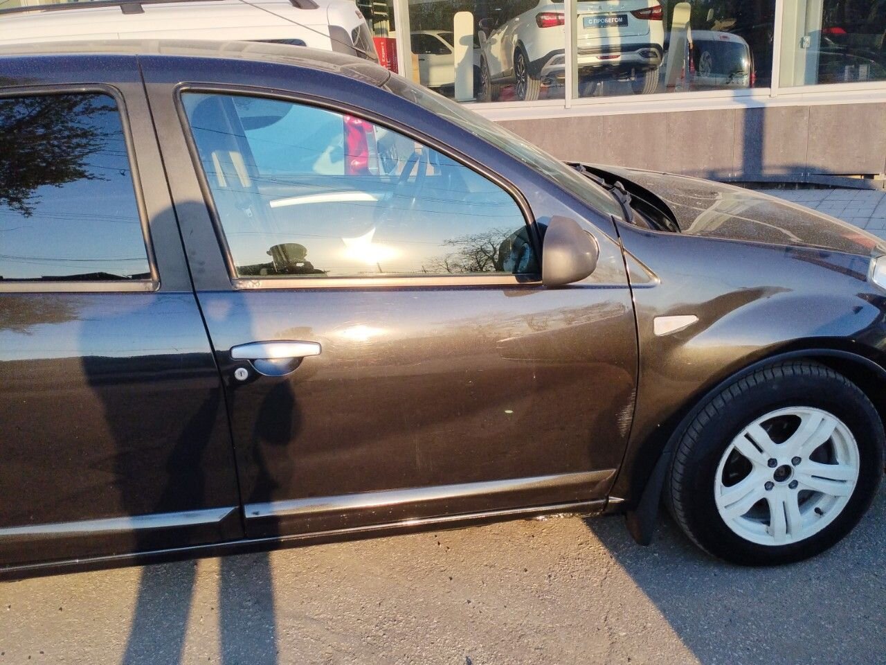 Renault Sandero: фото из отзыва