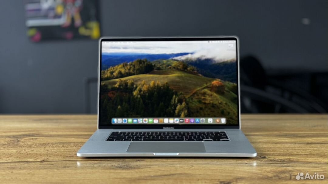 Macbook Pro 16 2021 новый (25 циклов)