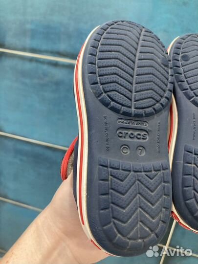 Сандали crocs c7