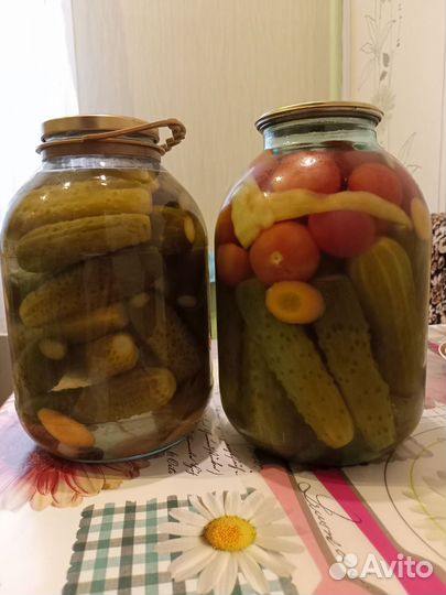 Огурцы маринованные