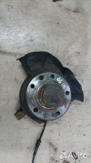 Поворотный кулак левый правый Opel Omega B