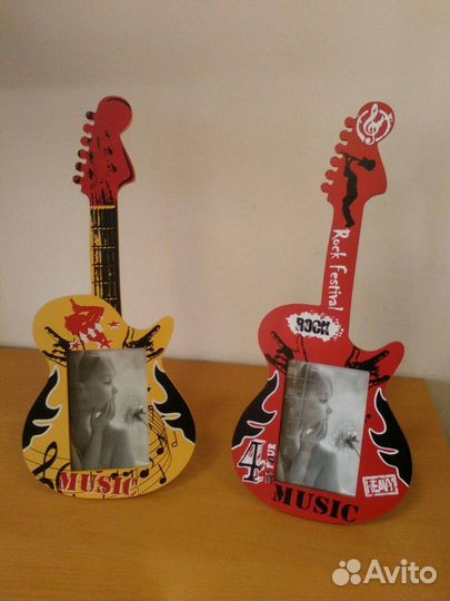 Фоторамка Гитара с вертикальной фотографией