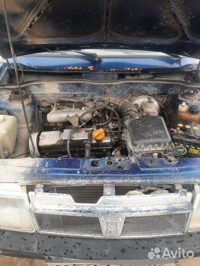 ВАЗ 21099 1.5 МТ, 2003, 200 000 км