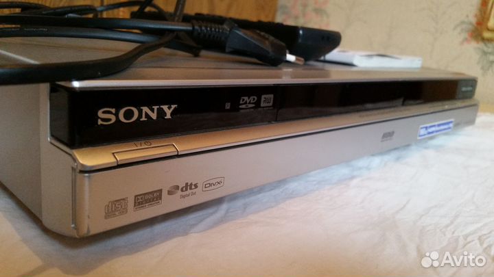 DVD-HDD(160 GB) пишущий-рекордер Sony RDR-HX780
