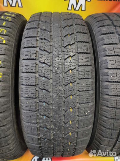 Toyo Observe GSi-5 235/55 R18 100Q