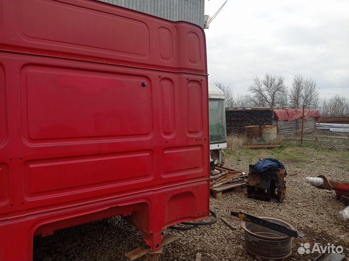 Четверть кабины правая сторона Daf XF105