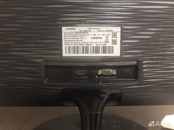 Монитор Samsung