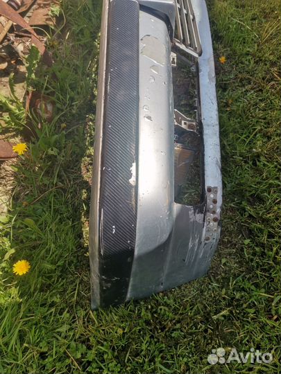 Передний бампер е34 под ремонт