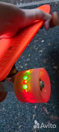 Пенни борд светящийся