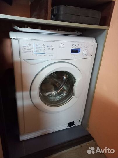 Стиральная машина Indesit wise 10