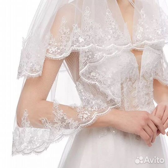 Новая белоснежная фата. Орнамент с пайетками