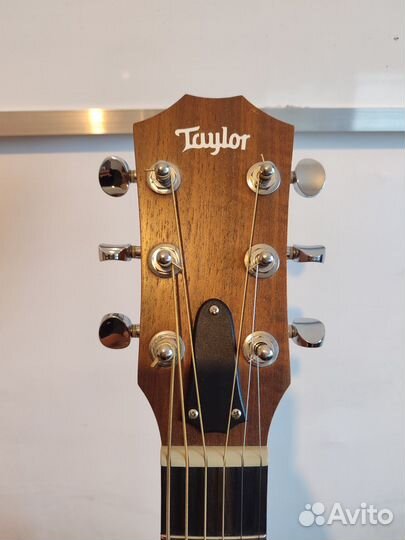 Электроакустическая гитара Taylor GS mini