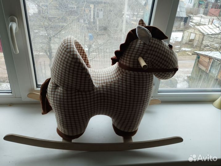 Лошадка качалка