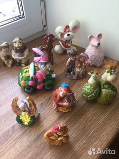 Фигурки.Сувениры