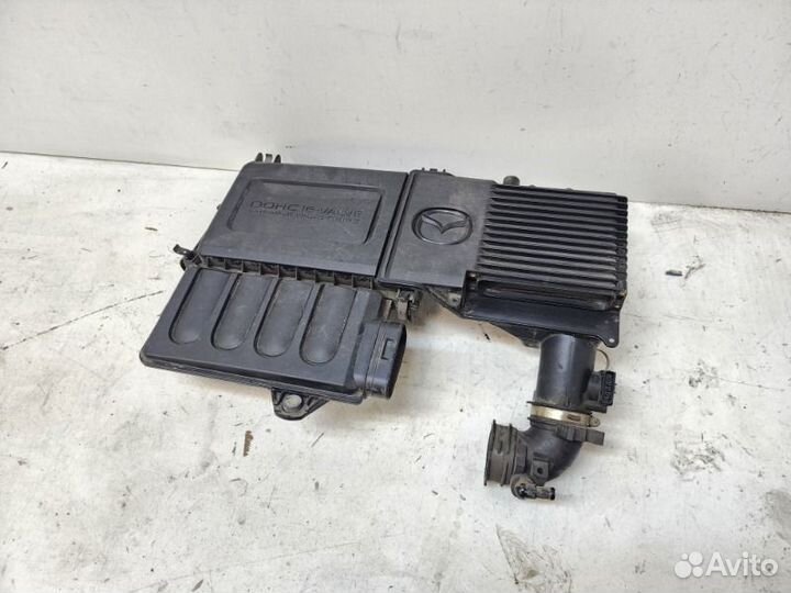 Корпус воздушного фильтра Mazda 3 BK 2002-2009