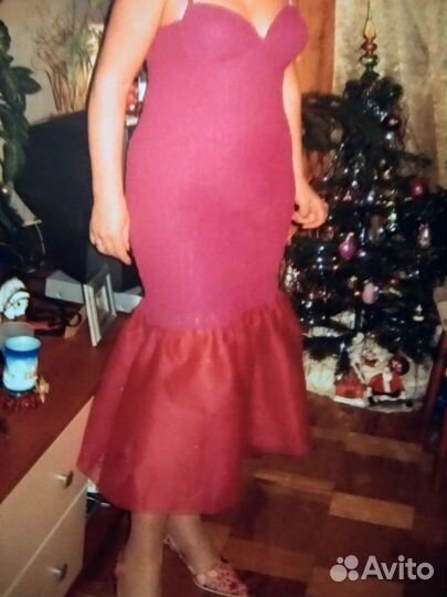 Нарядное платье