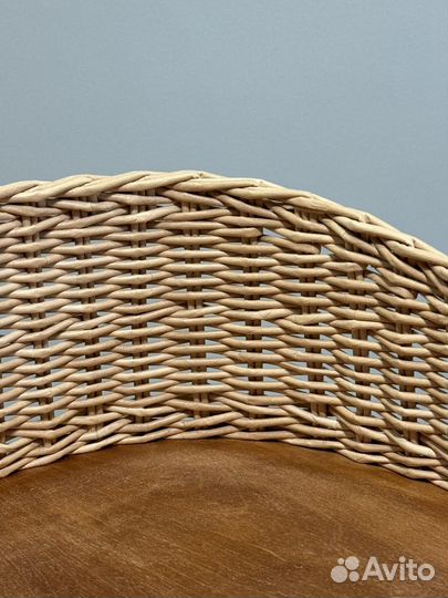 Плетенная лежанка