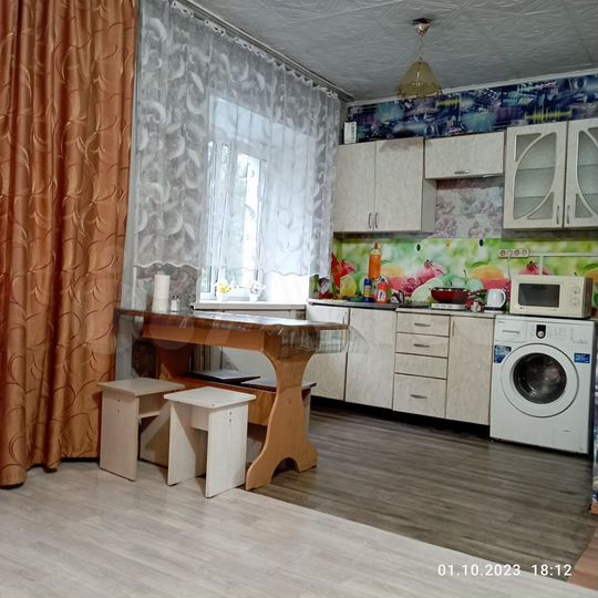 2-к. квартира, 43 м², 2/4 эт.