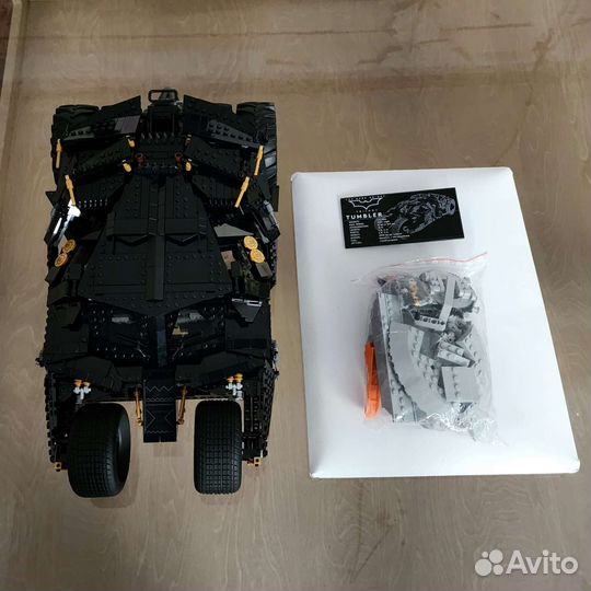 Lego Super Heroes 76240, отличное состояние