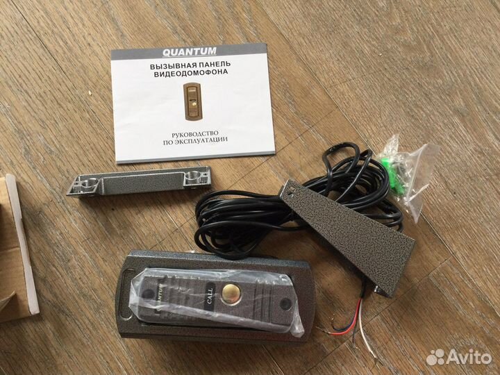 Вызывная панель видеодомофона quantum