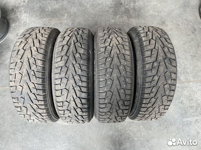 Yokohama Ice Guard Stud IG55 215/60 R17 100T