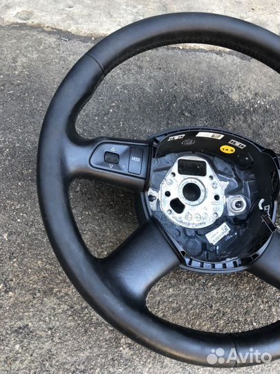 Руль Audi Q7 4L