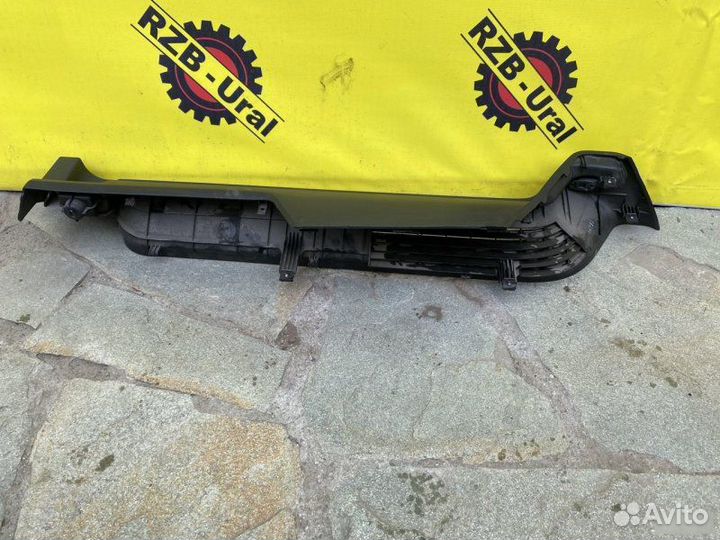 Направляющая шторки багажника левая Kia Ceed Ed