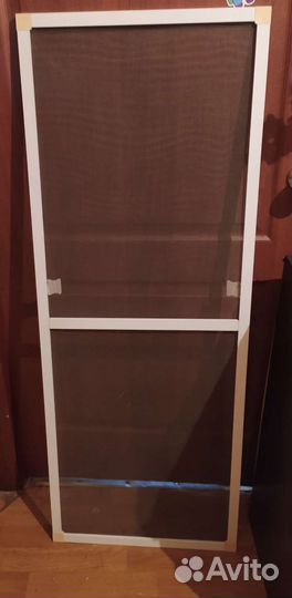 Москитная сетка на окно