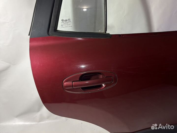 Дверь правая задняя Hyundai Santa Fe I 2.0 CRDi