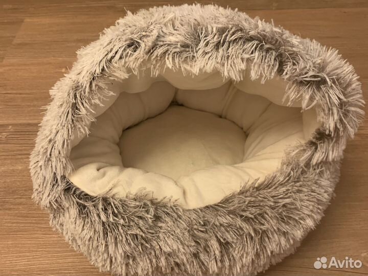 Лежанка для маленьких собак