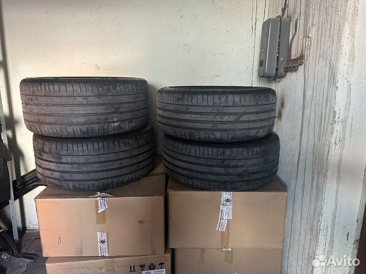 Pirelli P Zero 275/40 R21 107Y