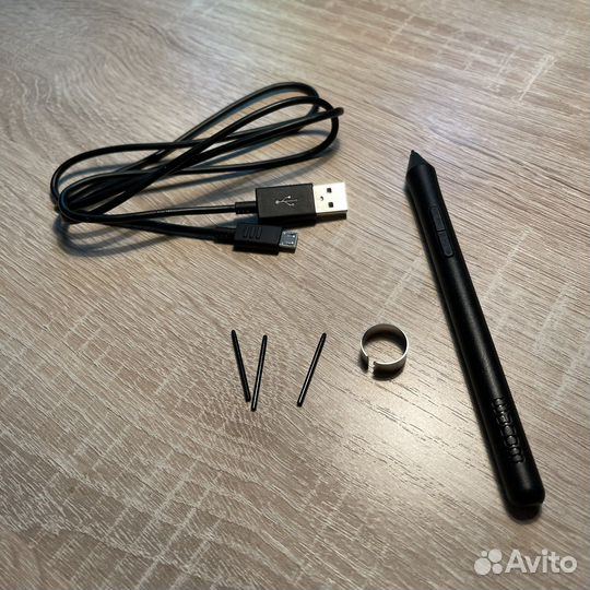 Графический планшет One by wacom CTL-672