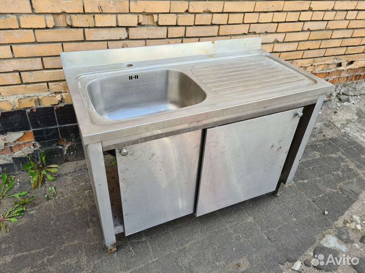 Мойка из нержавейки с тумбой