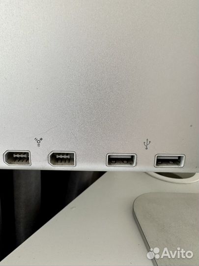 Монитор Apple cinema A1083