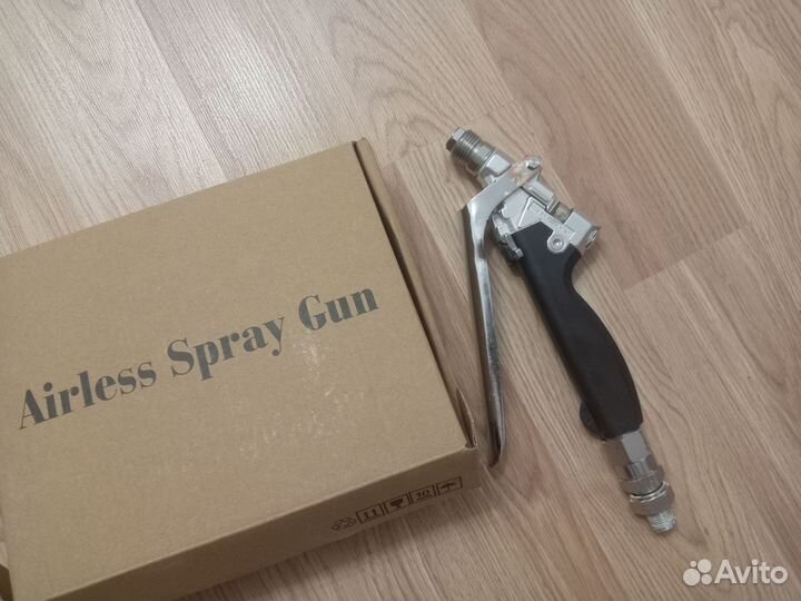 Шпаклевочный пистолет