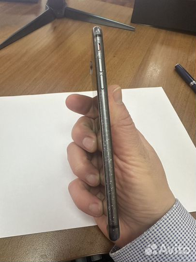 iPhone 8 Plus, 64 ГБ