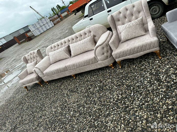 Диван и 2 кресла