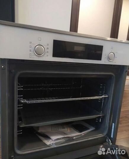 Духовой шкаф и свч bosch. Новый