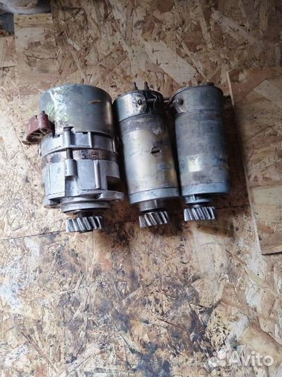 Запчасти на мотоцикл Урал Днепр генератор