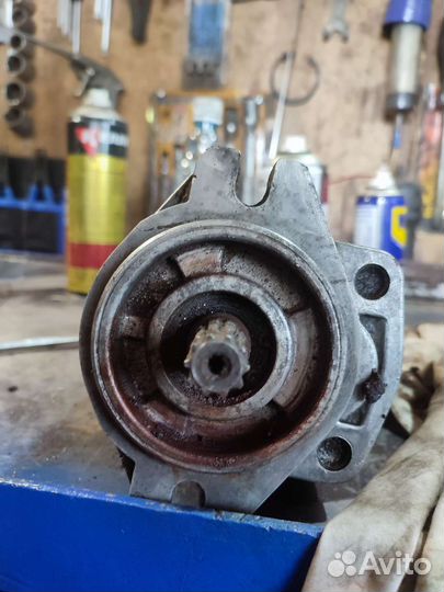 Насос от манипулятора unic