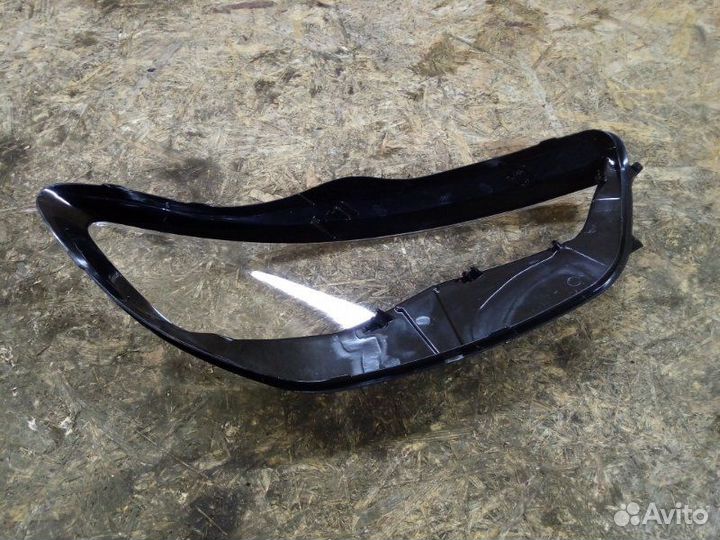 Стекло фары переднее левое Audi A 6 C 7