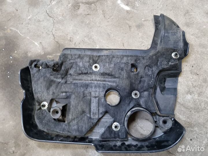 Крышка двигателя ford cuga 2 дизель