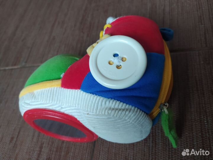 Игрушки развивающие для малышей