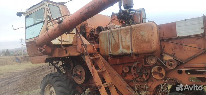 Комбаин Нива ск-5