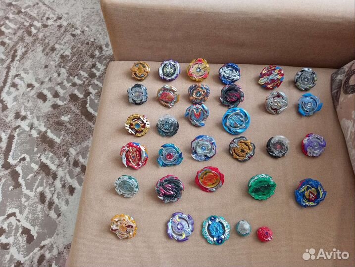 Волчки бейблейд