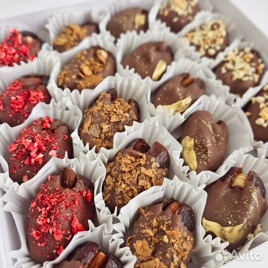 Королевские финики в бельгийском молочном шоколаде