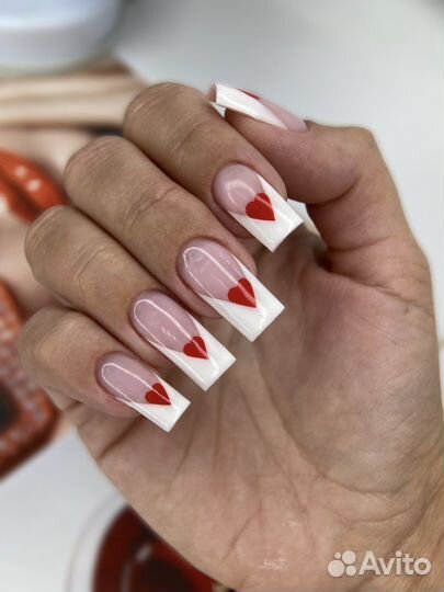 Мастер ногтевого сервиса