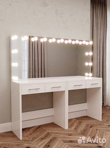 Зеркало с лампочками