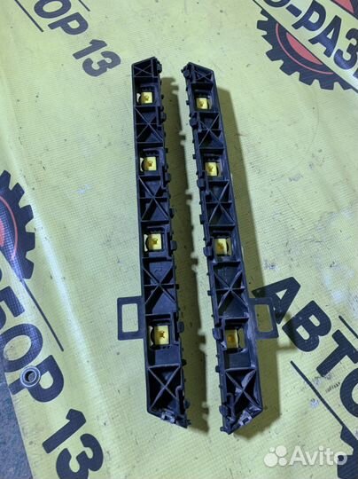 Направляющая заднего бампера Хендай Солярис 2