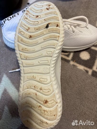 Кросовки женские